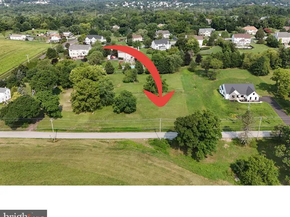 209 Old State Rd, Royersford, PA 19468