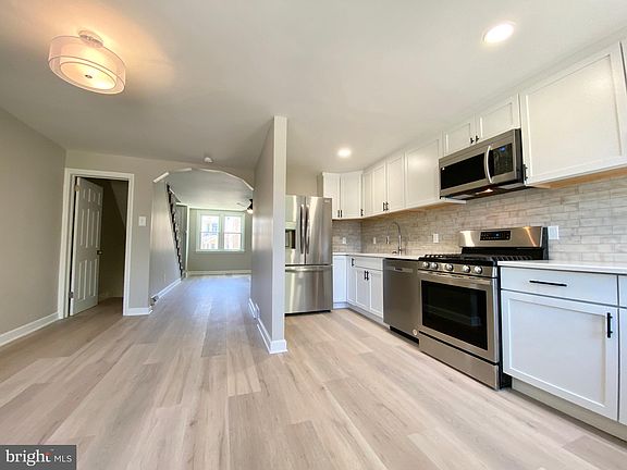 3rd image of 207 N Bishop Ave