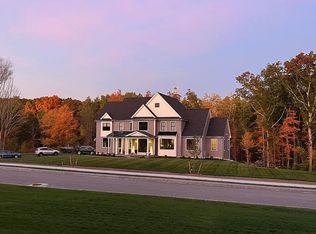 6 Bogan Way, Franklin, MA 02038