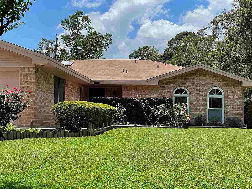 1st image of 2895 Westmont Dr