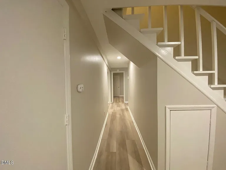 409 Killington Dr — Photo 17
