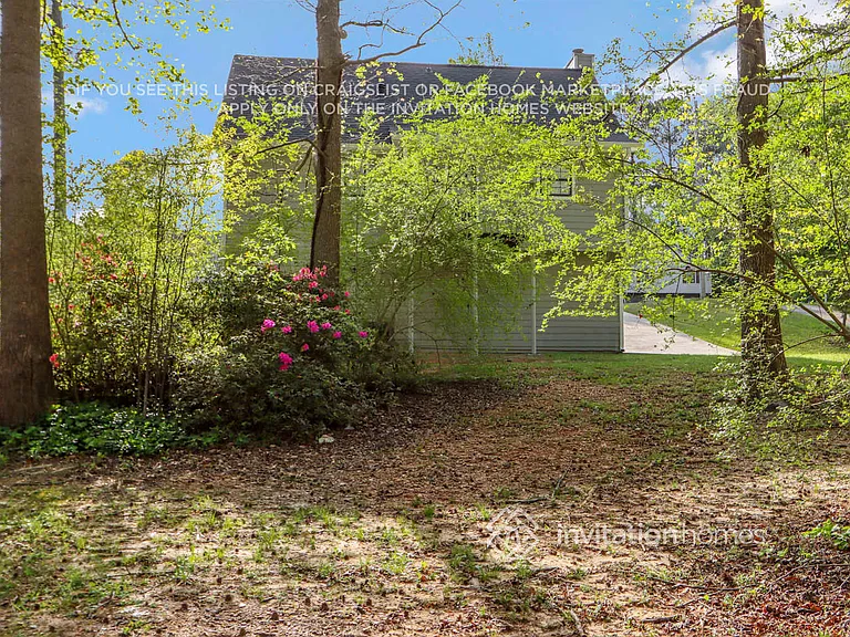 155 Russell Dr — Photo 23