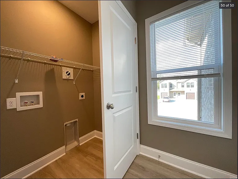 401 & 403 E Center St #401 — Photo 25