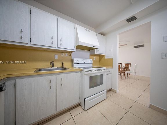 4th image of 500 Three Islands Blvd APT 225