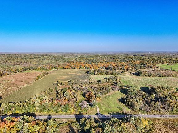 5th image of 51872 County Highway 53
