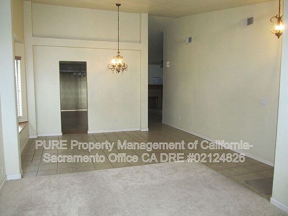4th image of 3228 Boulder Creek Way