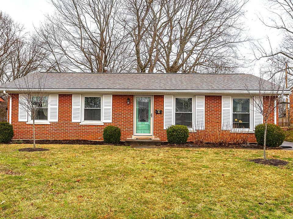 1st image of 3530 Brookview Dr