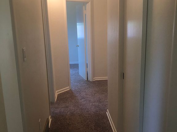 3rd image of 4337 SE 12th St