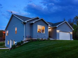 2364 Bittersweet Ave, Winterset, IA 50273