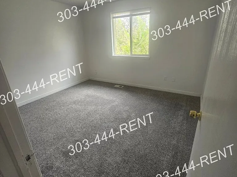 4880 N Enid Way — Photo 11