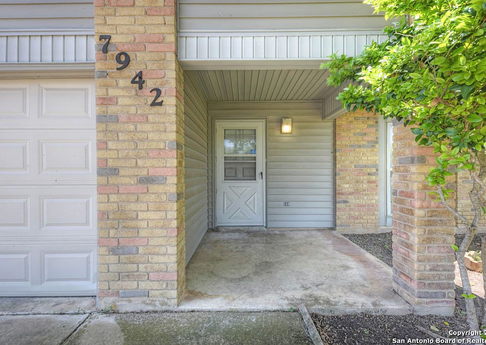 売れ筋・人気アイテム 商品 San Fox, Forest 7942 Antonio, Zillow | #1866111 MLS | 78251 TX 家庭用ゲーム機本体