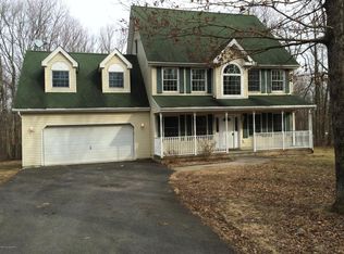 1140 Juno Dr, Effort, PA 18330