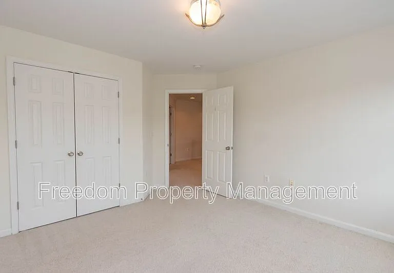 4100 Presidential Hill Loop — Photo 31