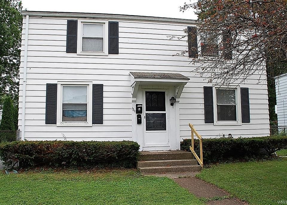 1st image of 130 Kenview Ave