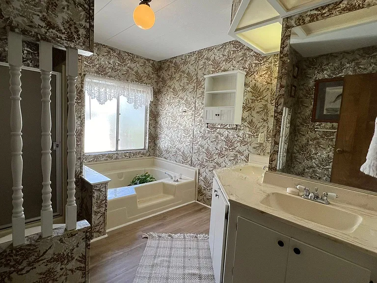 25 Chaparral Ct — Photo 4