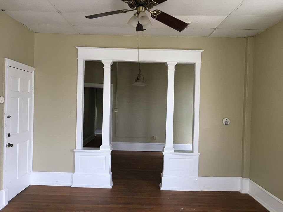 2nd image of 525 Mahantongo St APT 5