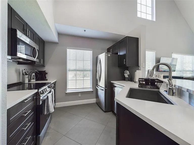 5521 Rosehill Rd #203 — Photo 9