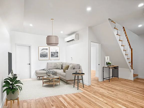 2nd image of 463 W 125th St #6B