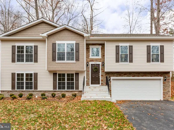 702 Eastover Pkwy, Locust Grove, VA 22508