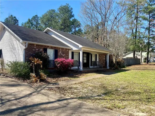 105 Hart Ln, Pollock, LA 71467