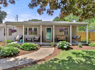 82 Prince Henry Dr, East Falmouth, MA 02536