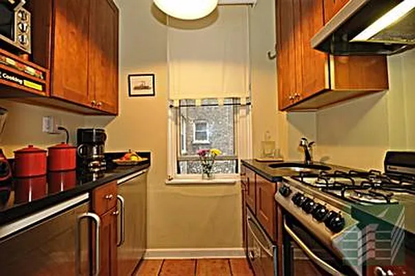 Sold by Argo Residential | media 17