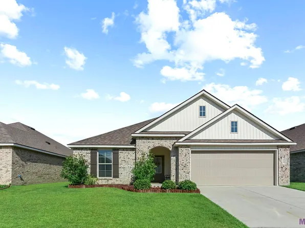 30734 Pine Grove Dr, Denham Springs, LA 70726
