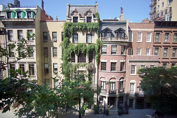 Rented by Domus Realty | media 16