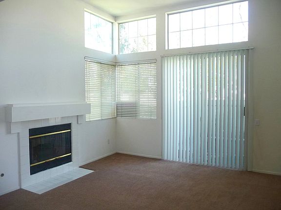 3rd image of 2931 Via Milano Unit 101