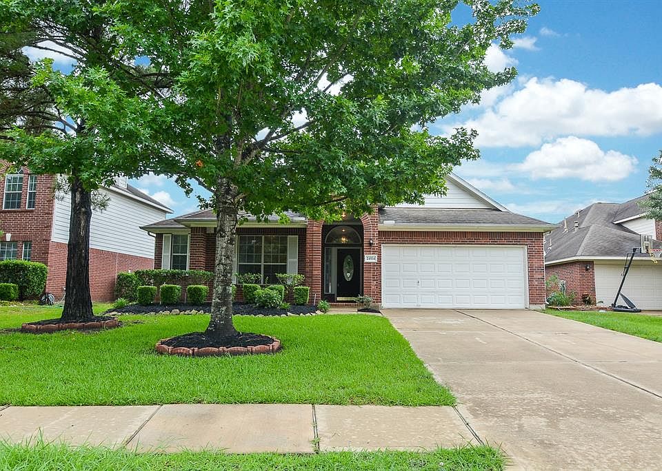 1st image of 24514 Bickford Ct