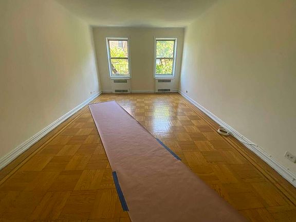 3rd image of 64-62 Booth St #3I