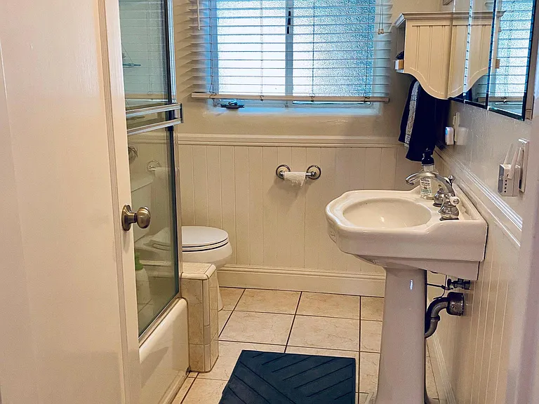 1193 Lennon Way — Photo 11