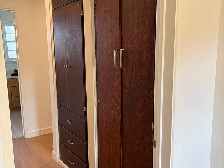 2374 Woods Ave — Photo 21