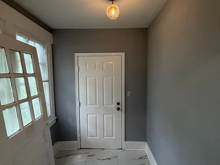 120 Washington Ave #A — Photo 6