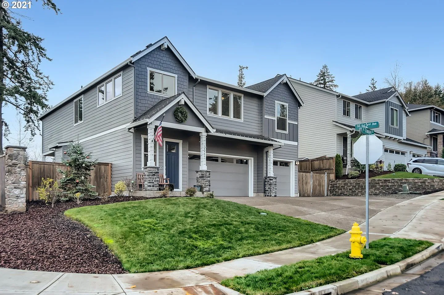 Expansive 5 Bedroom Corner-Lot Home with Gourmet Kitchen, 3-Car Garage with RV Parking, Home Offi... — Photo 2