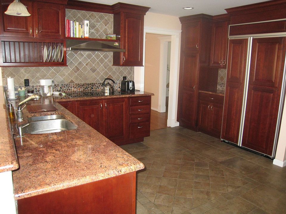 1st image of 80 Palmer Dr