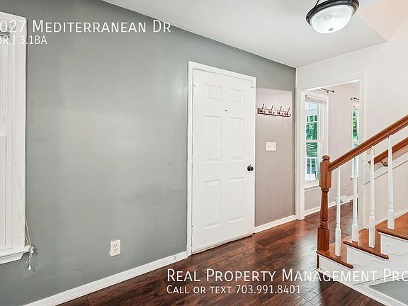 3rd image of 3027 Mediterranean Dr