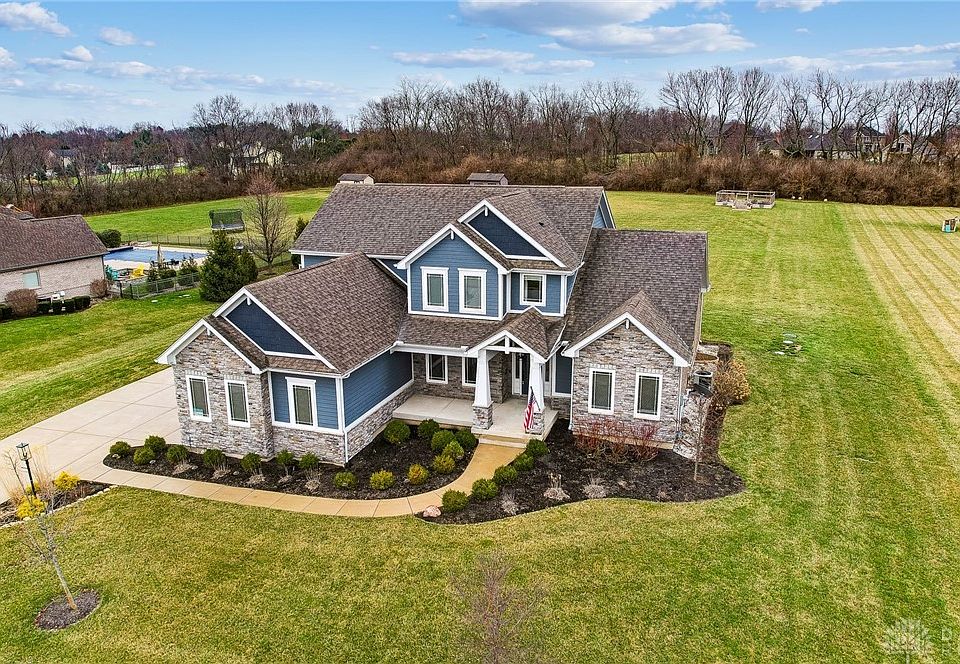 8403 Waynesboro Way, Waynesville, OH 45068 Zillow