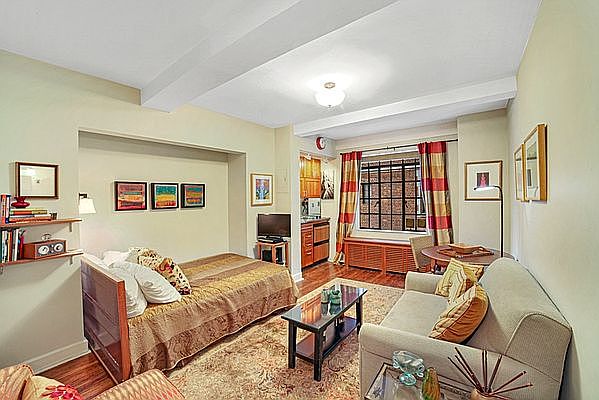 1st image of 25 Tudor City Pl APT 410