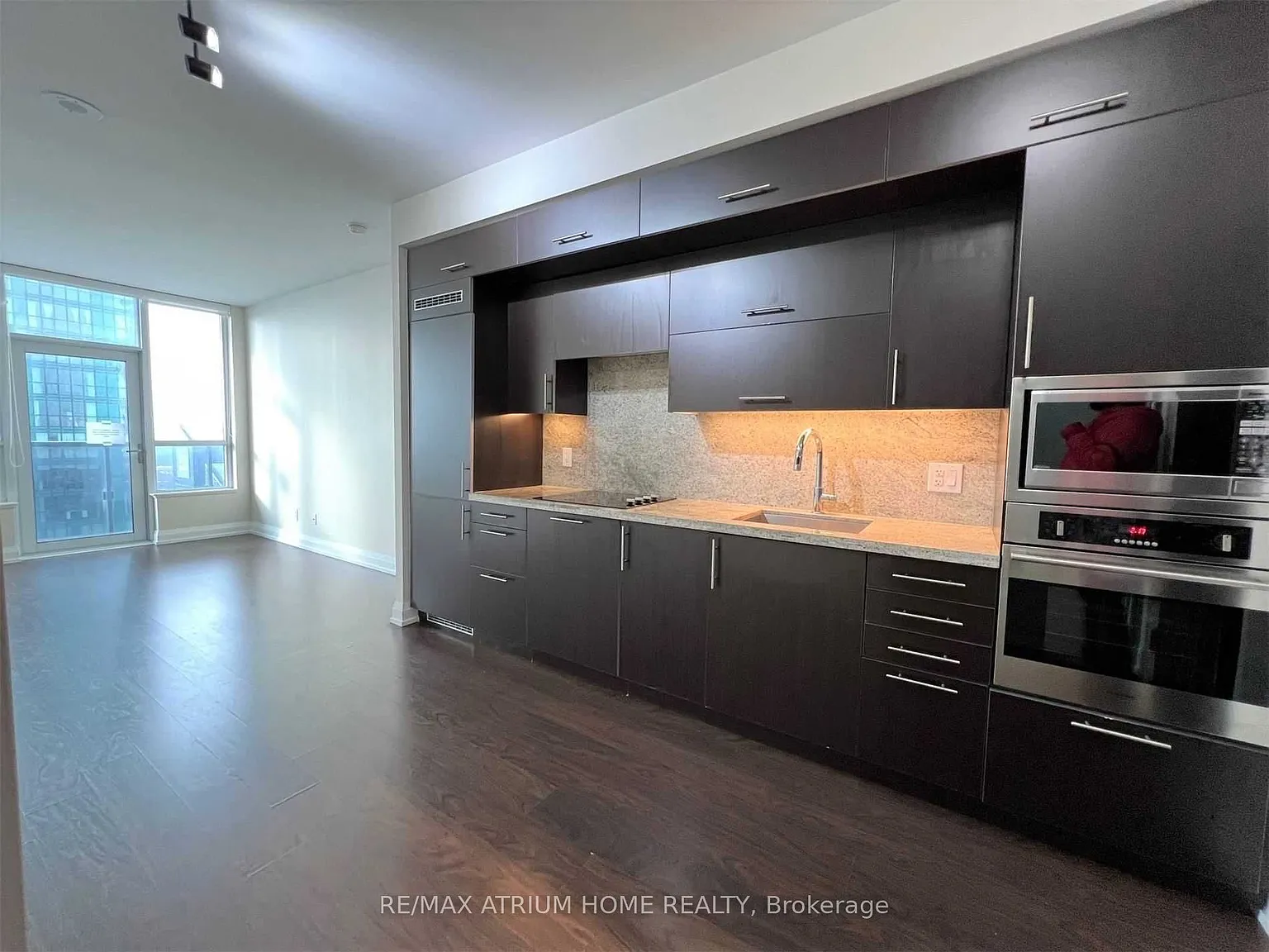 2 bed, $3,050 — Photo 3