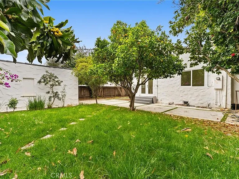 2216 Veteran Ave — Photo 20
