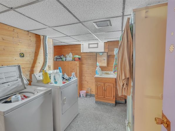 2947 W 23rd St, Erie, PA 16506