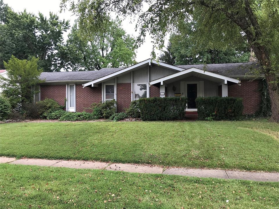 1st image of 3690 Greenway Chase Dr