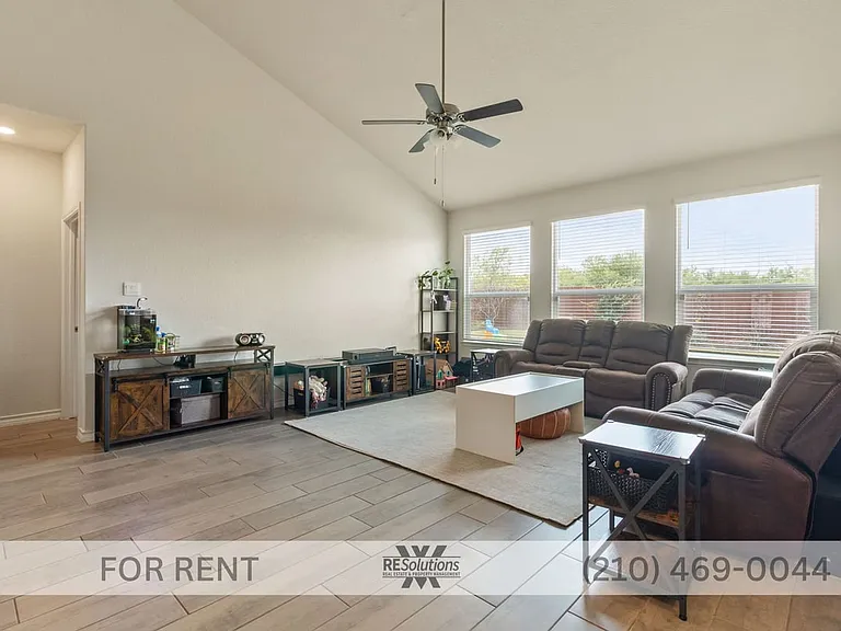 634 Overlook Rdg — Photo 11