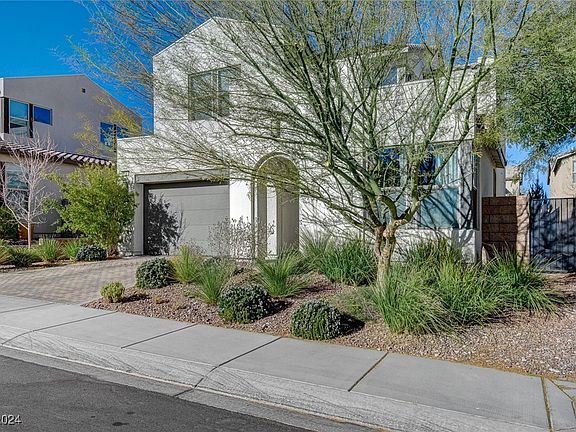 2nd image of 9660 Hiking Ave