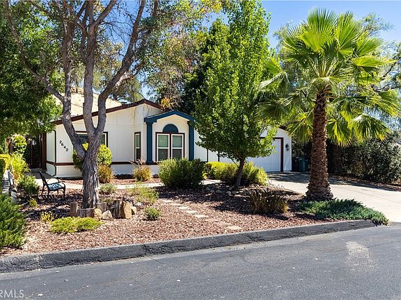 2nd image of 2642 Bridle Trail Ln