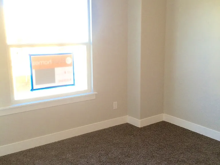 4453 W Mountain Run Ln — Photo 5