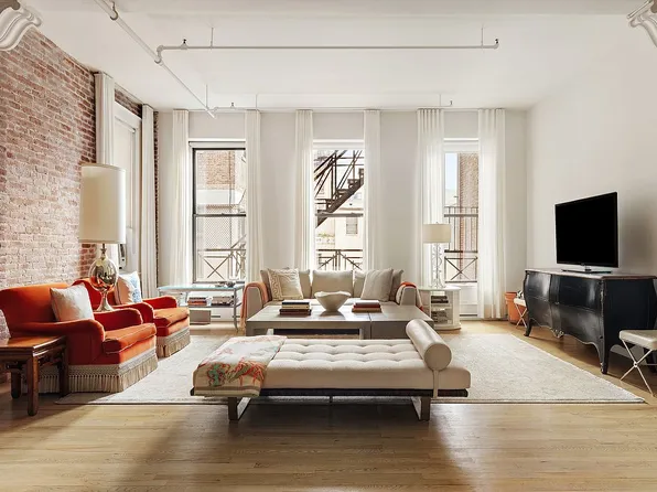 722 Broadway APT 5, New York, NY 10003