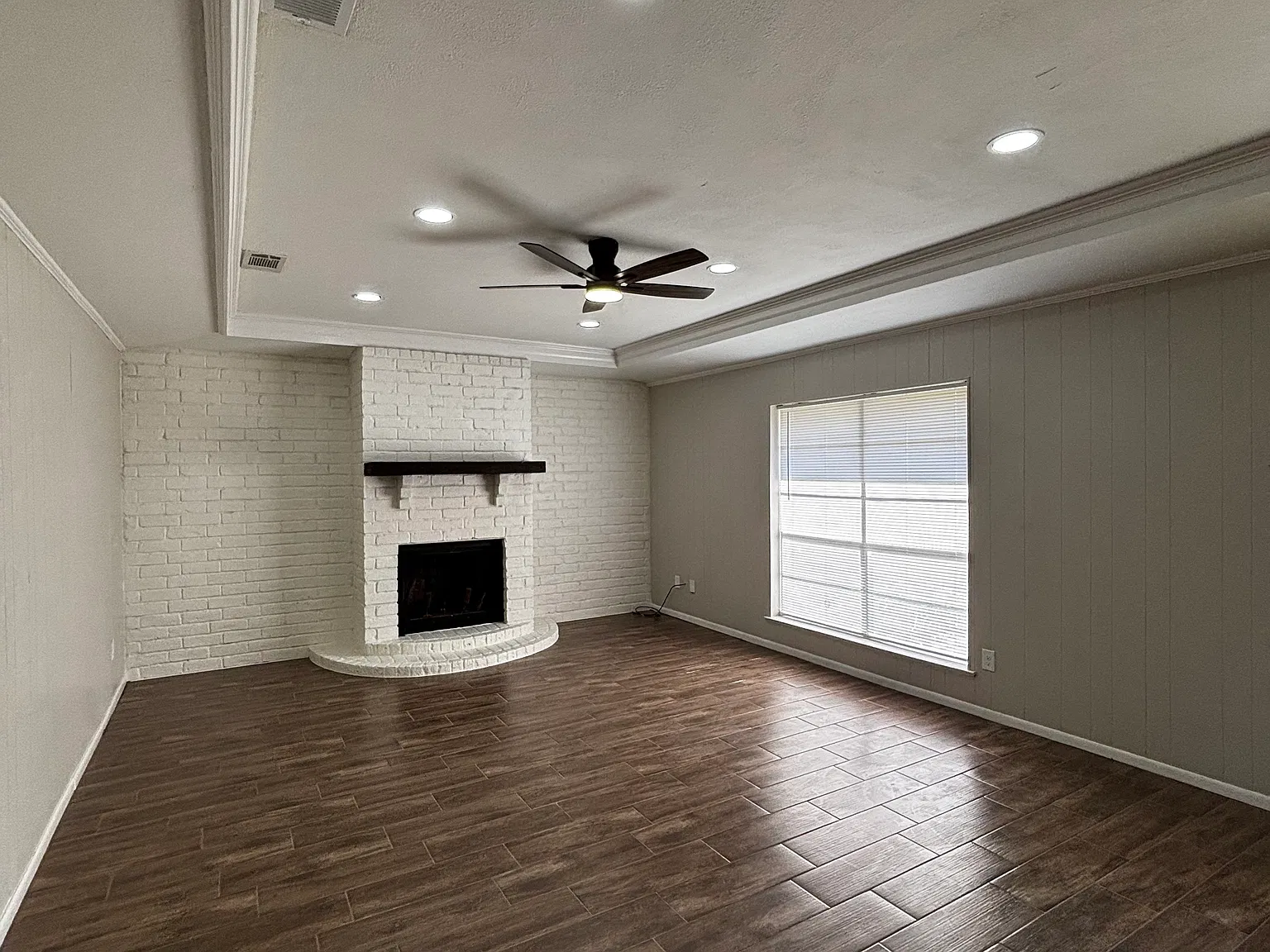 4 bed, 1546 sqft, $1,995 — Photo 2