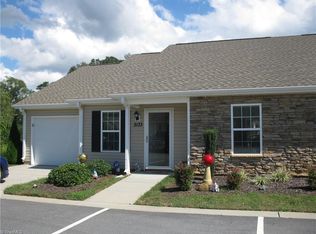 3133 Hyde Place Cir, Winston Salem, NC 27103